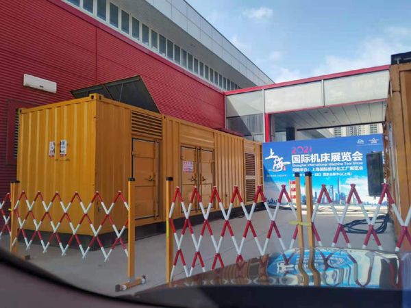 马村发电车出租-发电机无电压或电压太低怎么办？