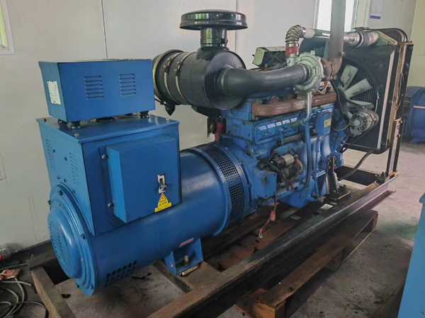 马村100kW柴油发电机组使用多级机油有哪些优缺点？